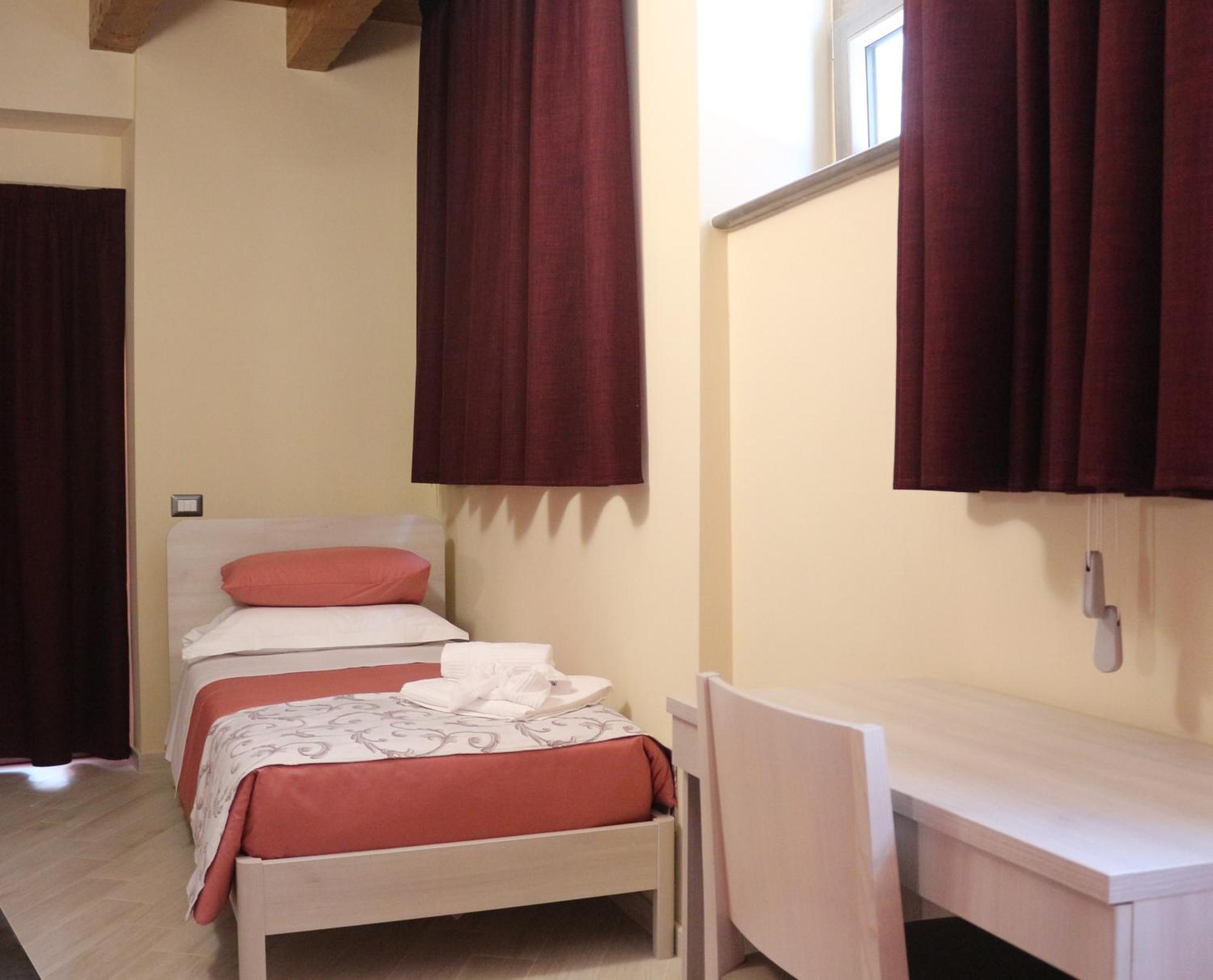 Dimora Del Corso Hotel Rotonda Quarto foto
